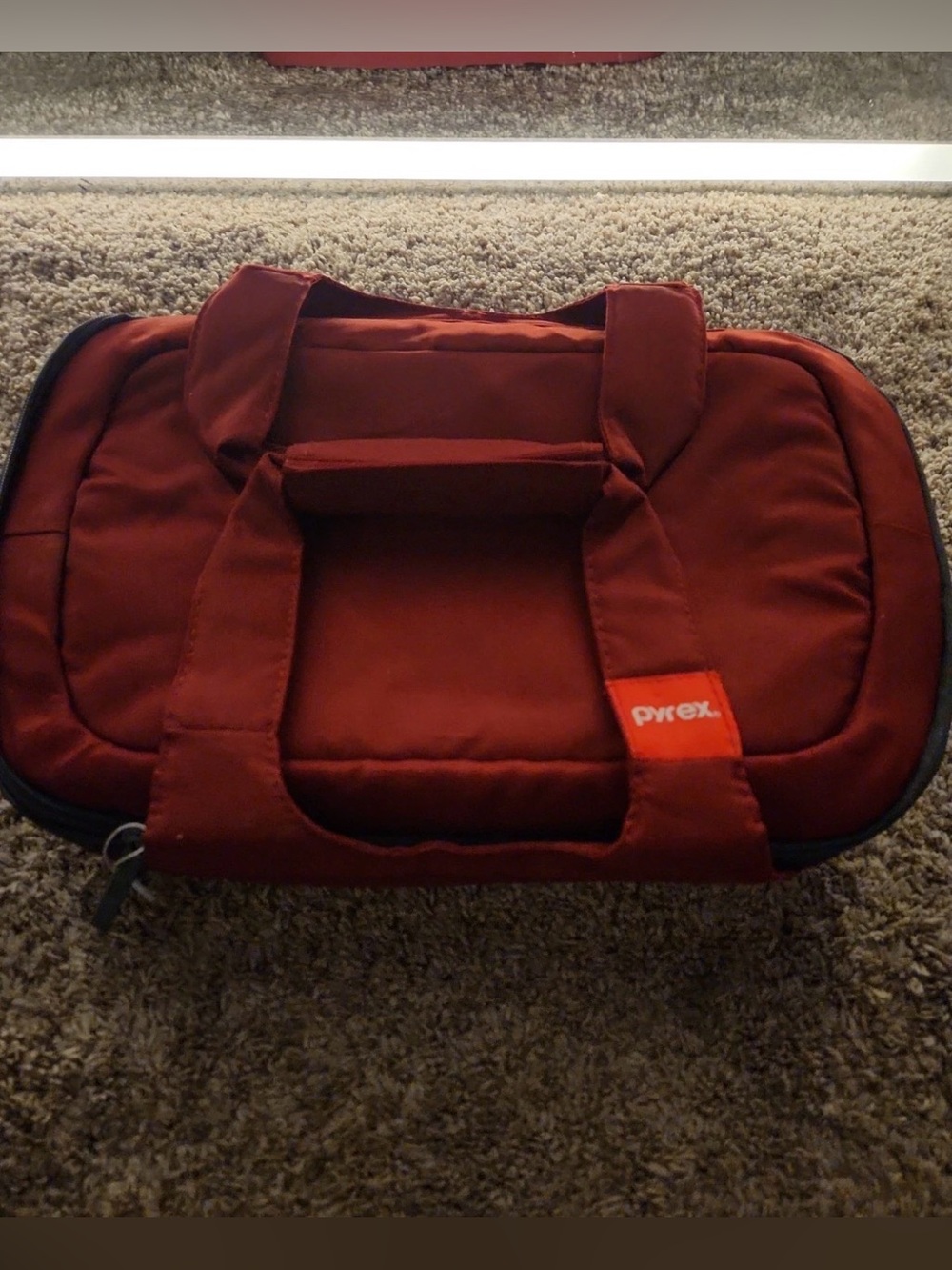 Pyrex Deep Red Carrying Case with Dual Handles